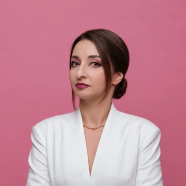 Julia Akhaladze